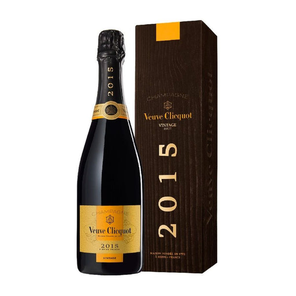 Veuve Clicquot Vintage Brut 2015 (Gift Box)