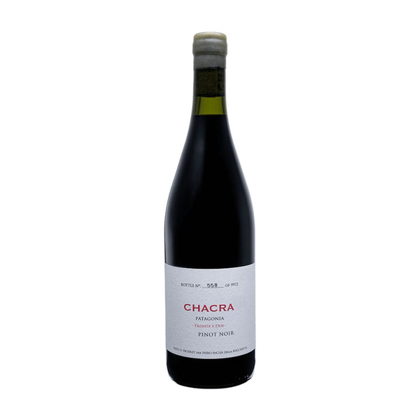 Bodega Chacra Treinta y Dos 32 Pinot Noir 2022
