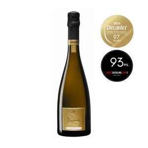 DevauxCuveeDdeDevaux bottle with Decanter and James Suckling ratings on a white background